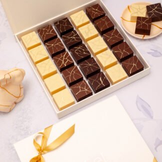 Caixa com 25 pães de mel