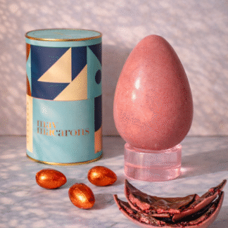 Ovo de frutas vermelhas