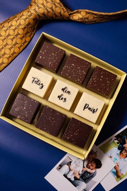 Caixa com 9 pães de mel -  Feliz dia dos Pais