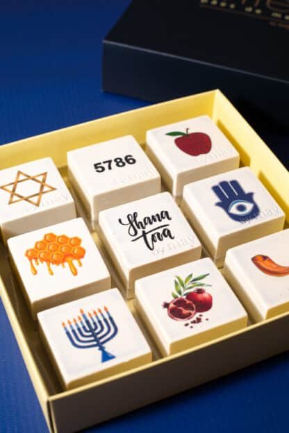 Caixa com 9 pães de mel - Rosh Hashaná - Imagem 2