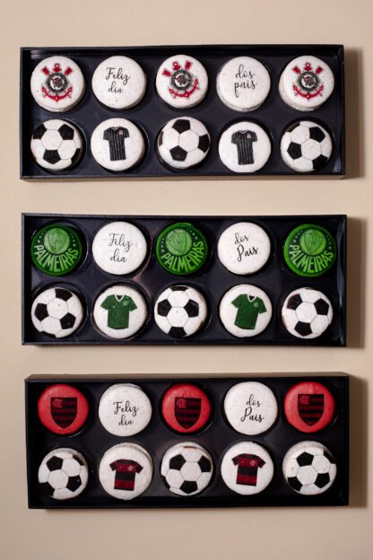 Caixa com 10 Macarons - Times de Futebol