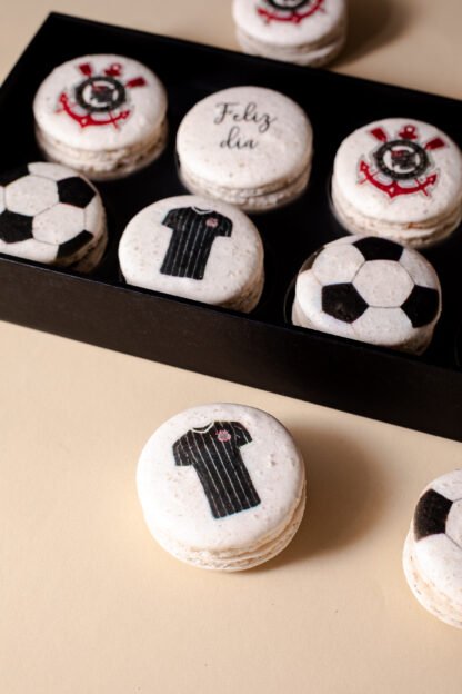 Caixa com 10 Macarons - Times de Futebol - Imagem 4