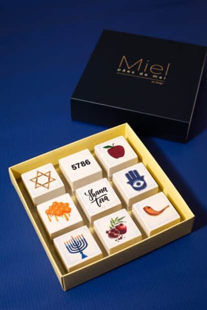 Caixa com 9 pães de mel - Rosh Hashaná