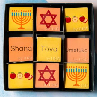 Caixa com 9 pães de mel -Símbolos Judaícos