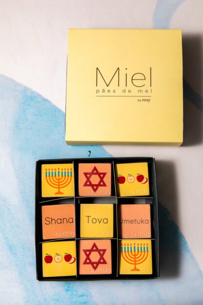 Caixa com 9 pães de mel -Símbolos Judaícos - Imagem 2