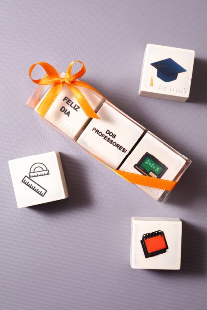 Caixa com 3 pães de mel - Feliz dia dos professores