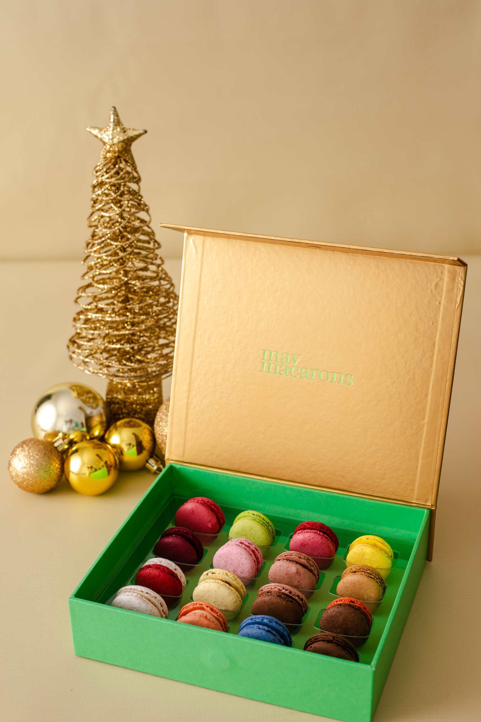 Caixa 16 mini macarons - Natal - Imagem 3