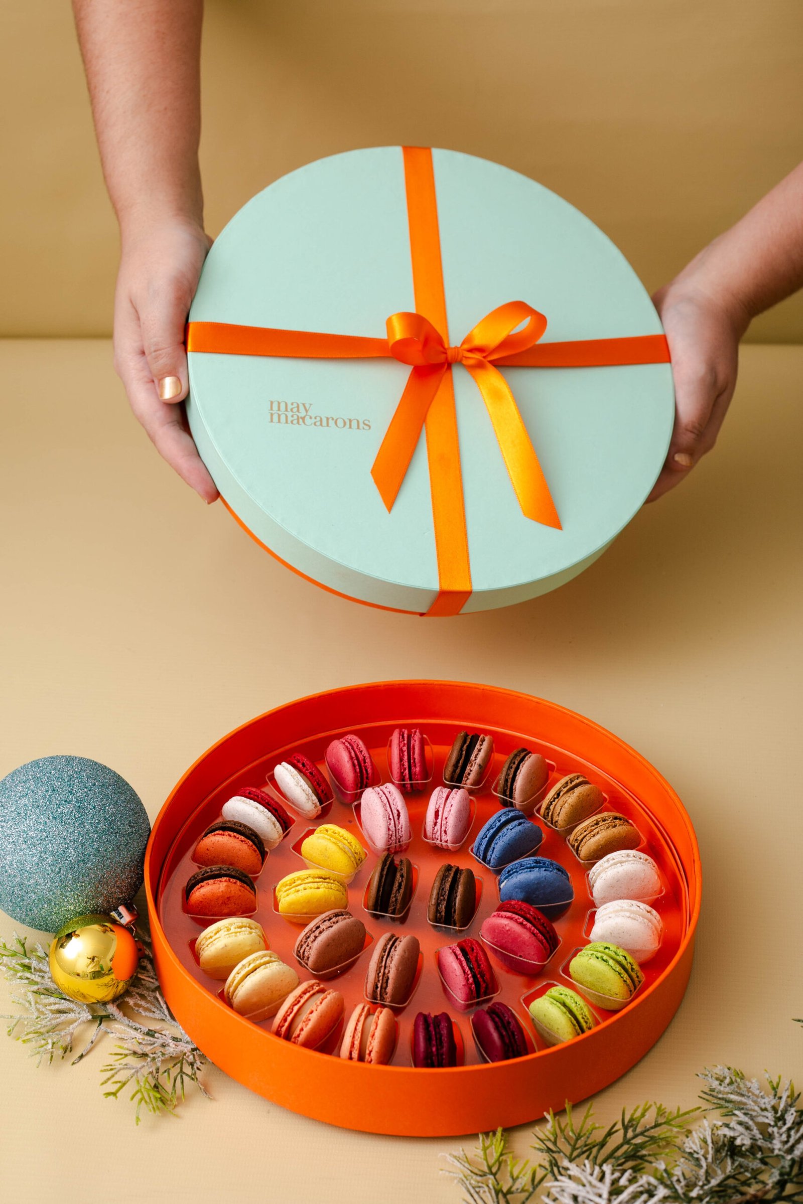 Caixa 32 mini macarons - Imagem 2